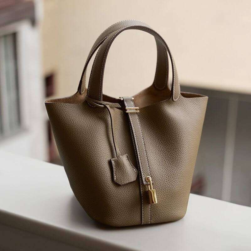 EvaLock Bucket Bag