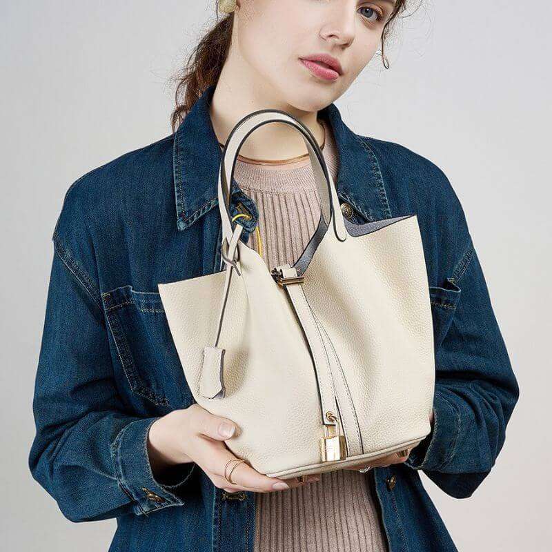 EvaLock Bucket Bag