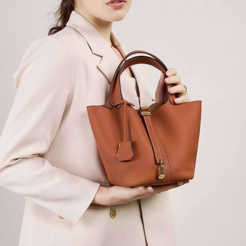 EvaLock Bucket Bag