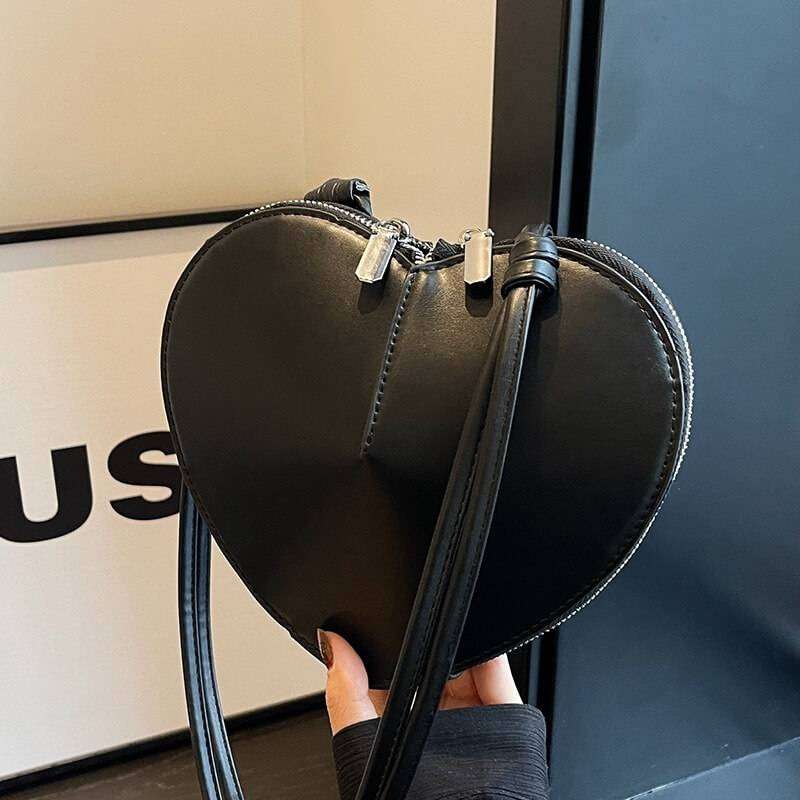 EvaCharm Heart Bag