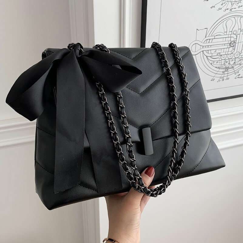 EvaBelle Flap Bag